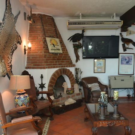 Hotel La Marina Del Rio La Pesca Luaran gambar