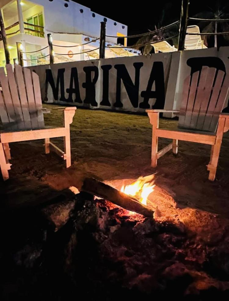 Hotel La Marina Del Rio La Pesca Luaran gambar